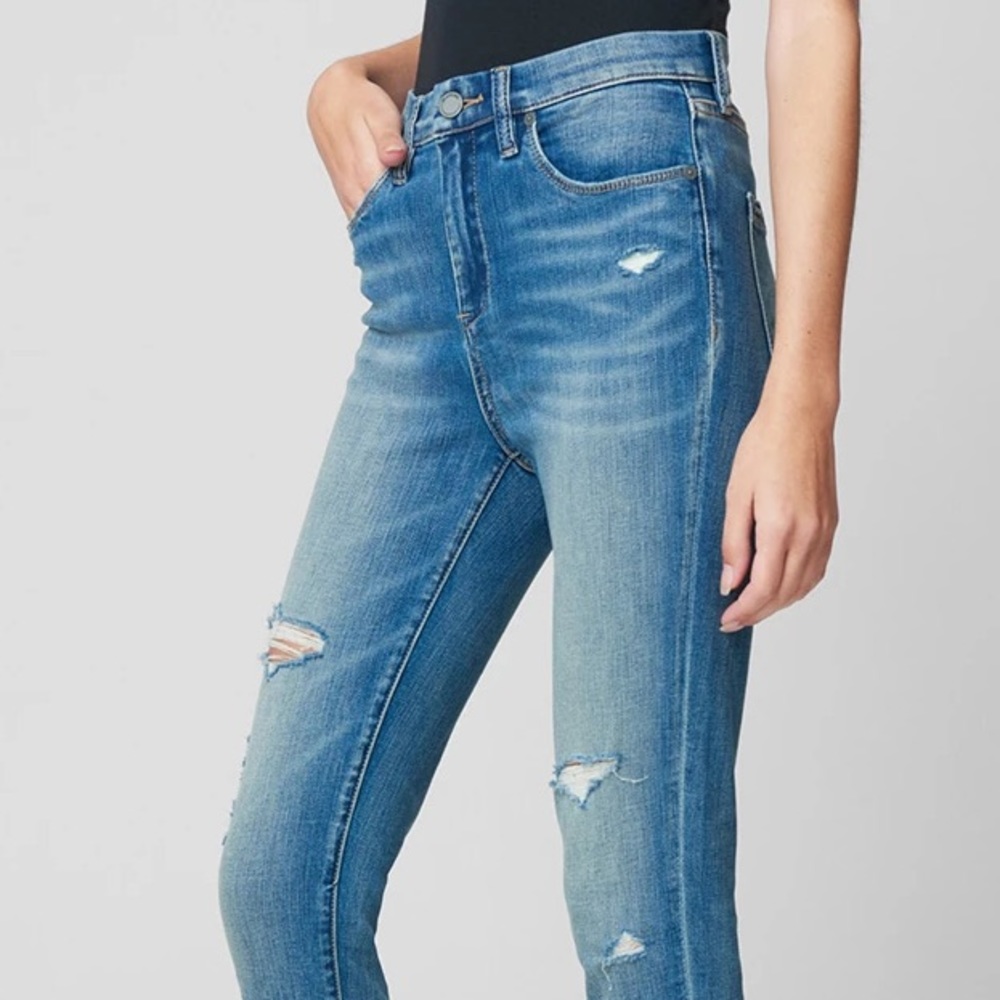 BLANK NYC - The Bond Mid Rise Skinny Jeans In Dangerous Game